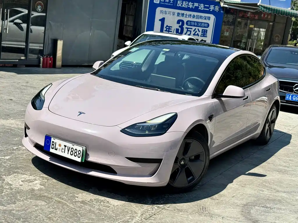 Tesla Model 3 — миниатюра 11