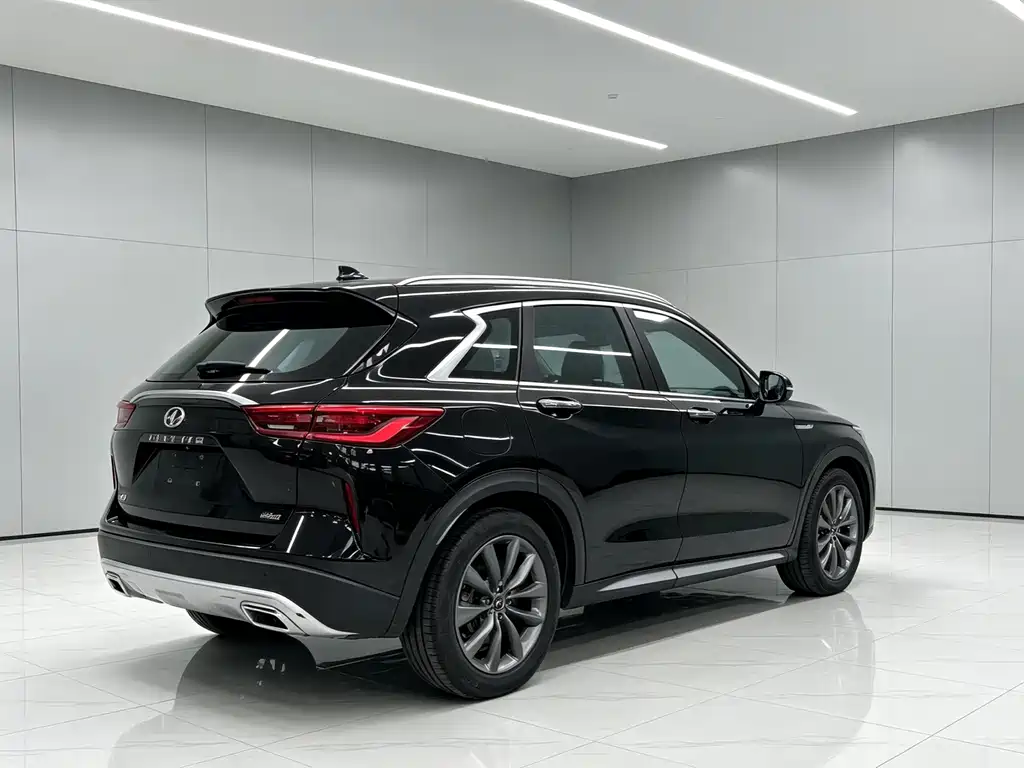 Infiniti QX50 — миниатюра 11