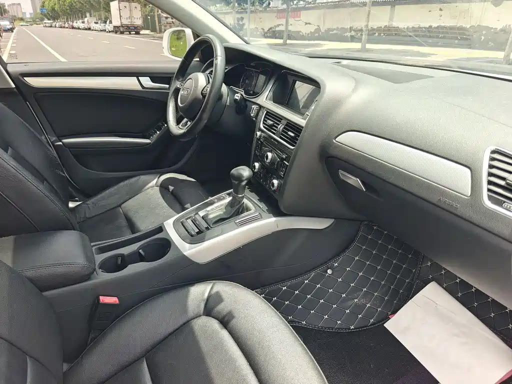 Audi A4L 2016 35 TFSI AT