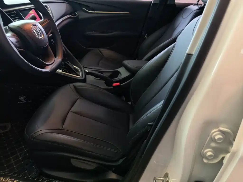 Buick Excelle — миниатюра 15