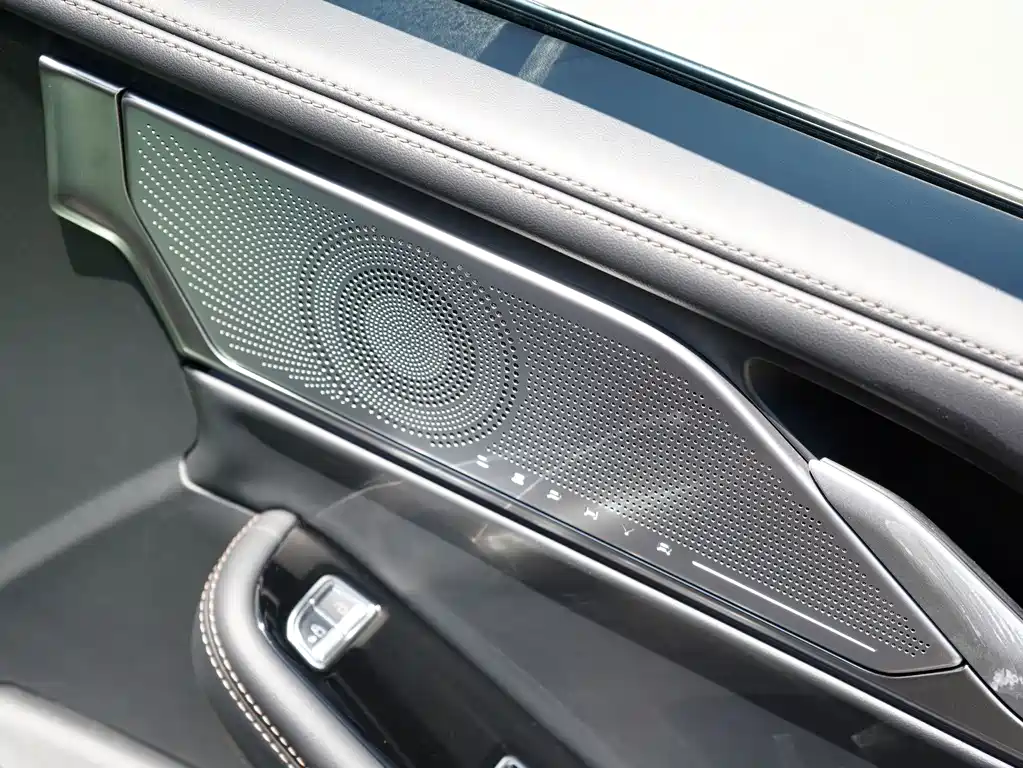 Lincoln Z — миниатюра 11