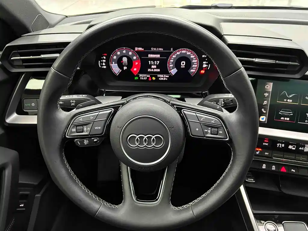 Audi A3 2023 Sportback 35 TFSI Fashion Sport
