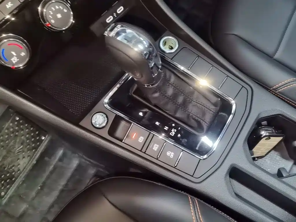 Volkswagen Bora — миниатюра 14
