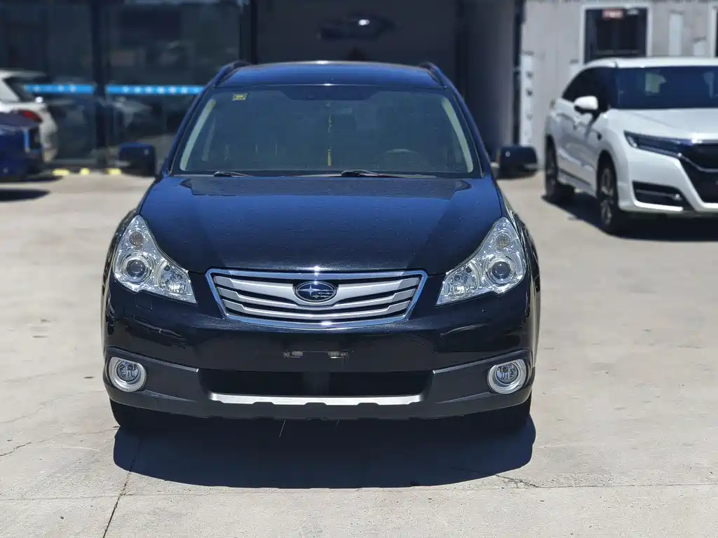 Subaru Outback 2010 2.5i Luxury