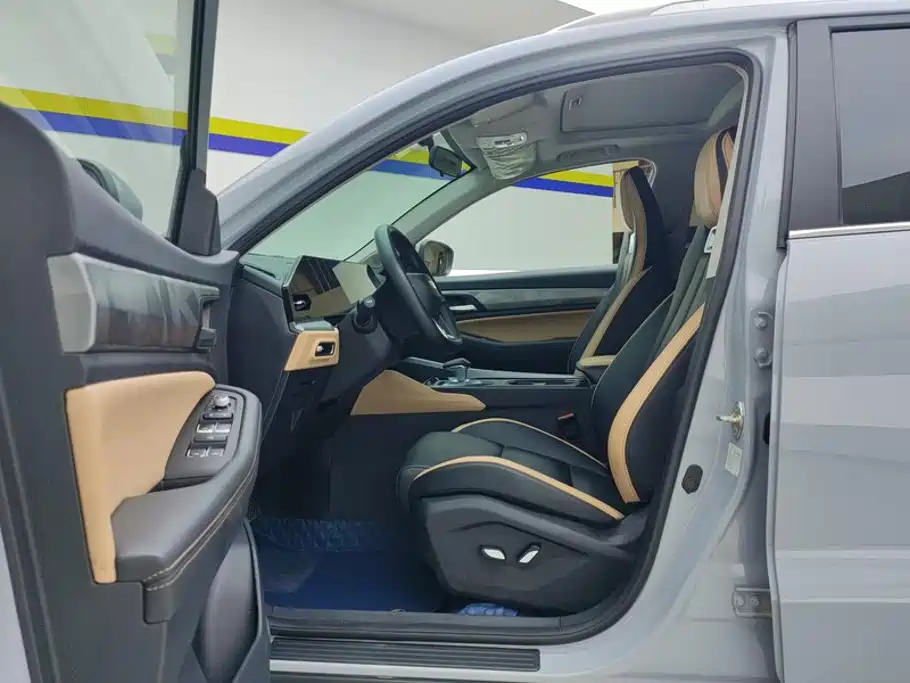 Geely Haoyue PRO — миниатюра 9