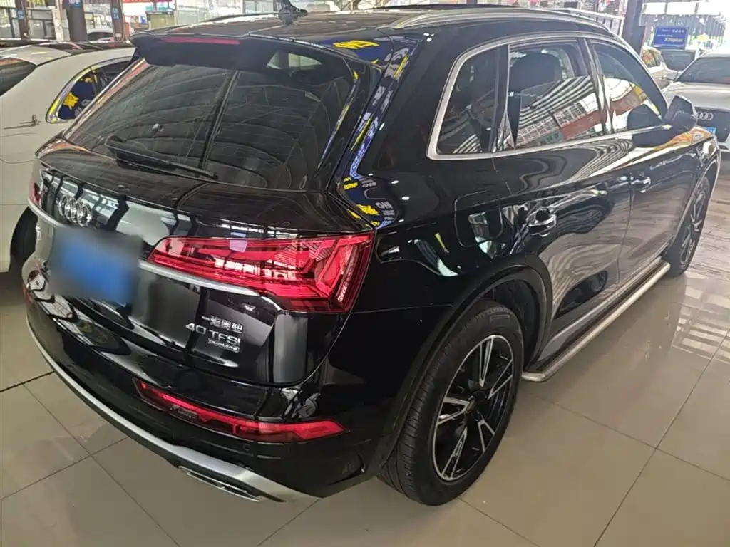 Audi Q5L 2024 40 TFSI Fashion