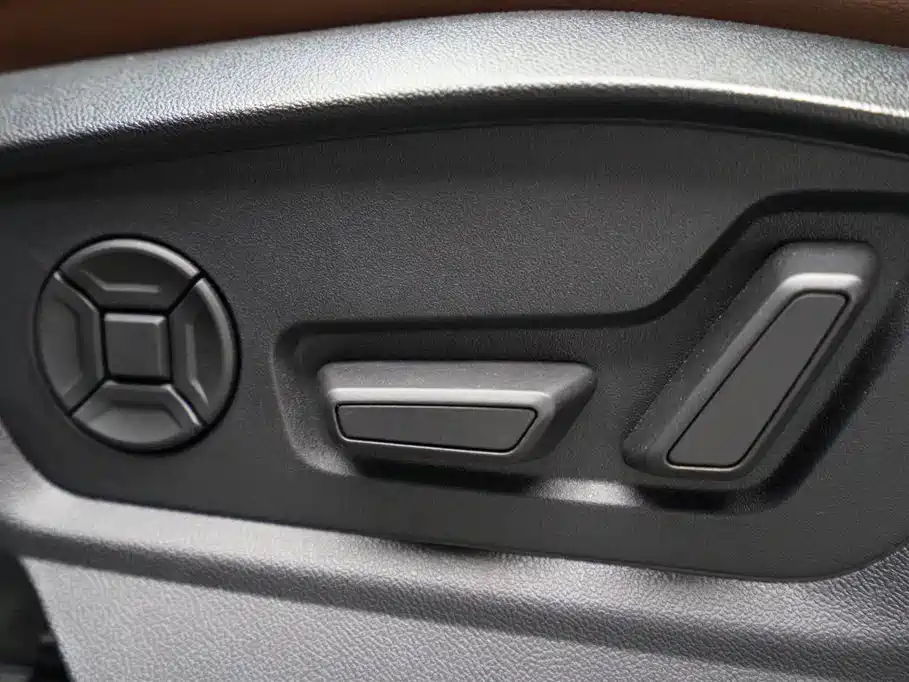 Audi Q8 2021 55 TFSI Luxury