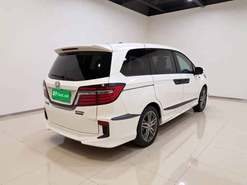 Honda Elysion — миниатюра 6