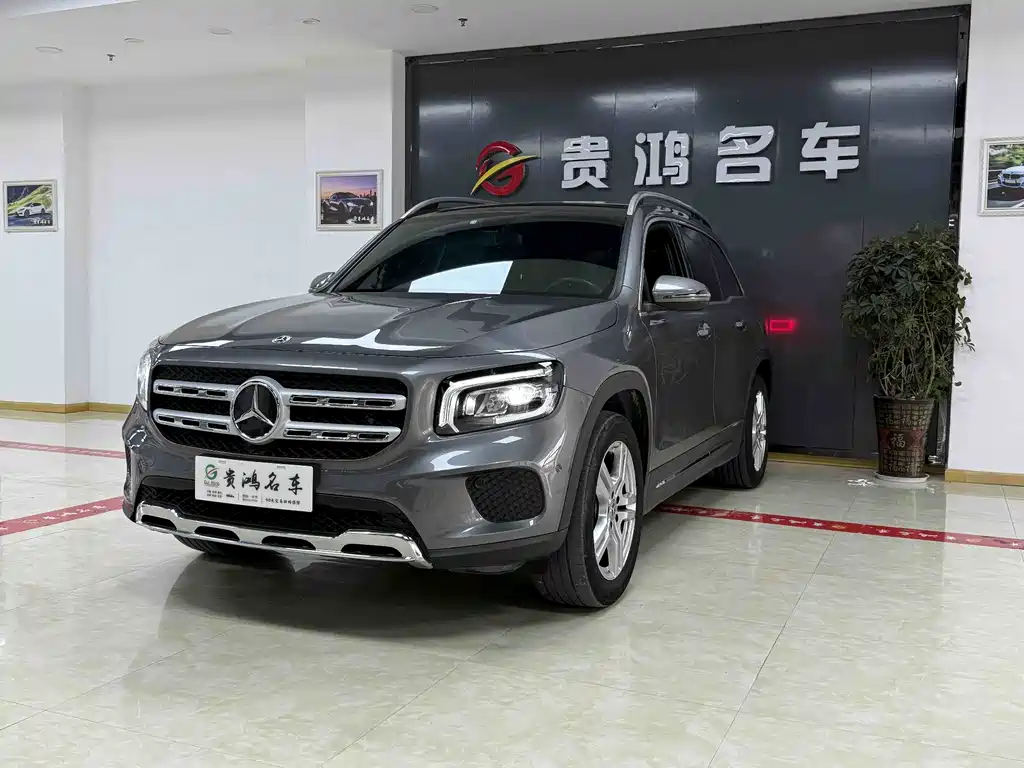 Mercedes-Benz GLB 2023