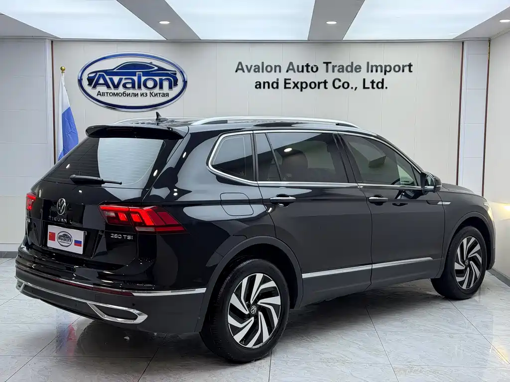 Volkswagen Tiguan L L 2023 280TSI AT