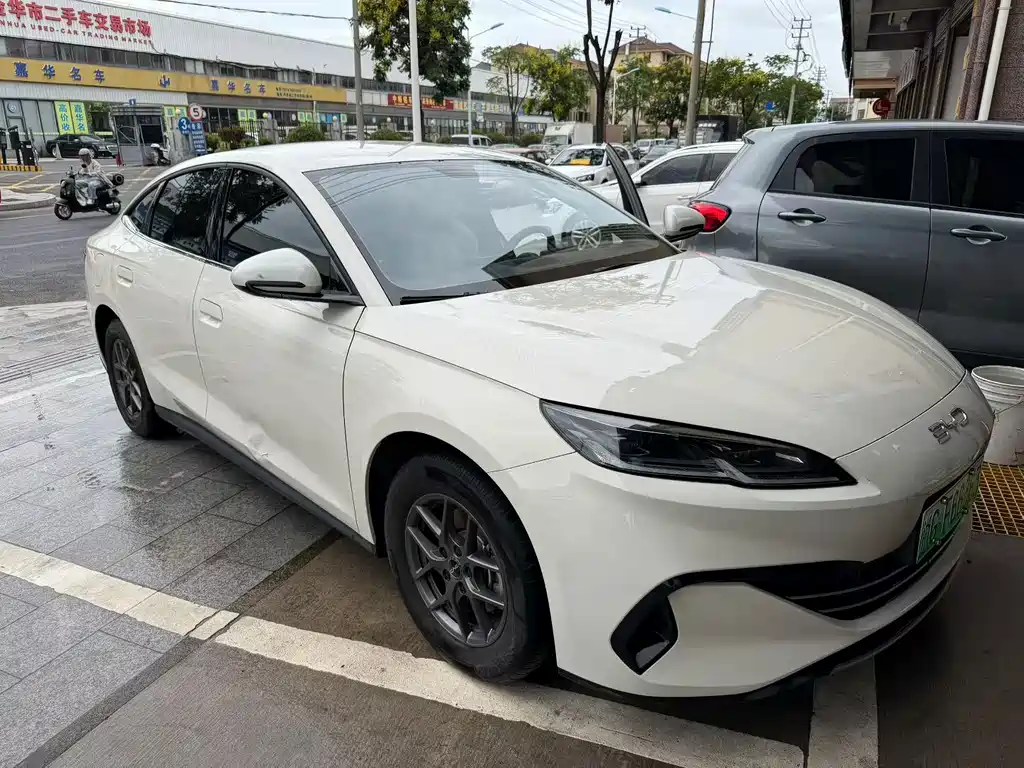 BYD Seal 06 — миниатюра 2