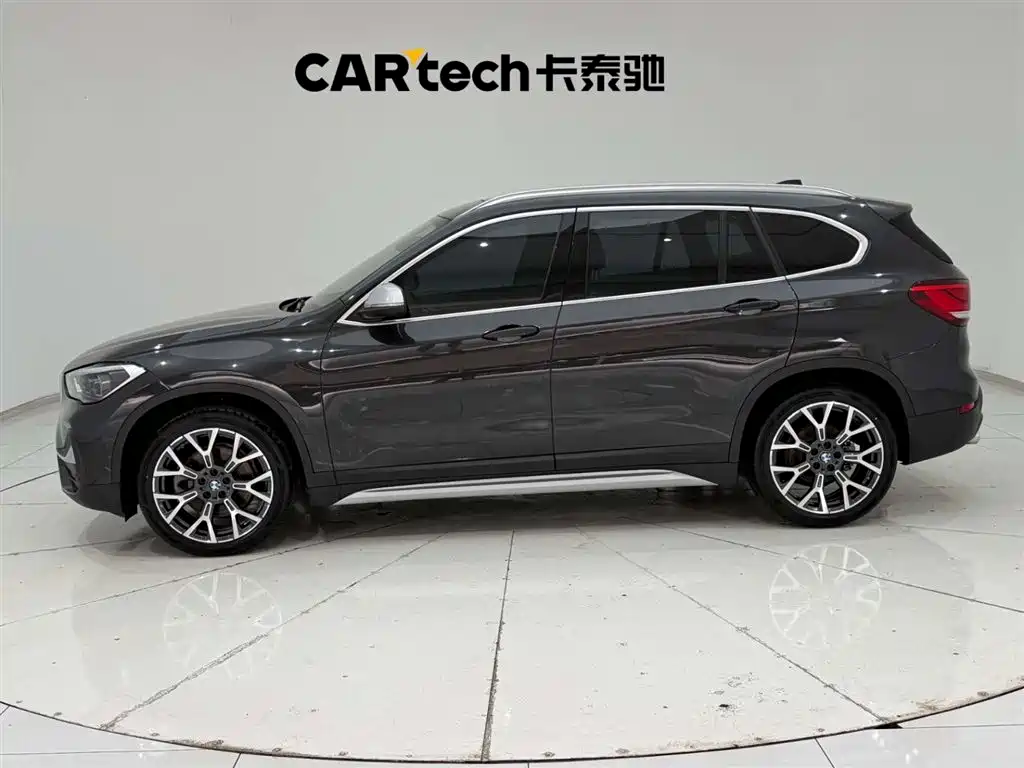 BMW X1 2021 xDrive25Li Premium