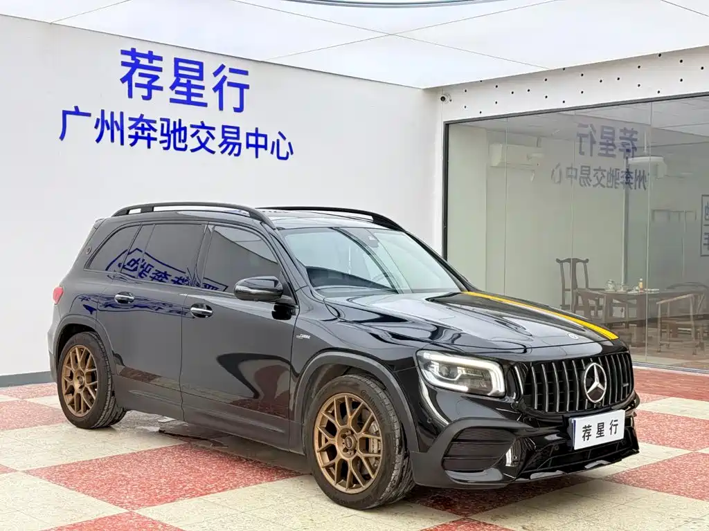 Mercedes-Benz GLB AMG — миниатюра 3
