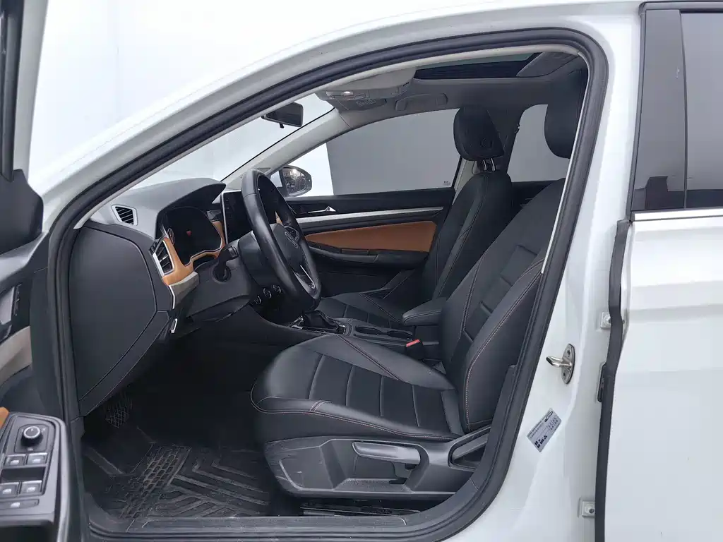 Volkswagen Bora — миниатюра 4