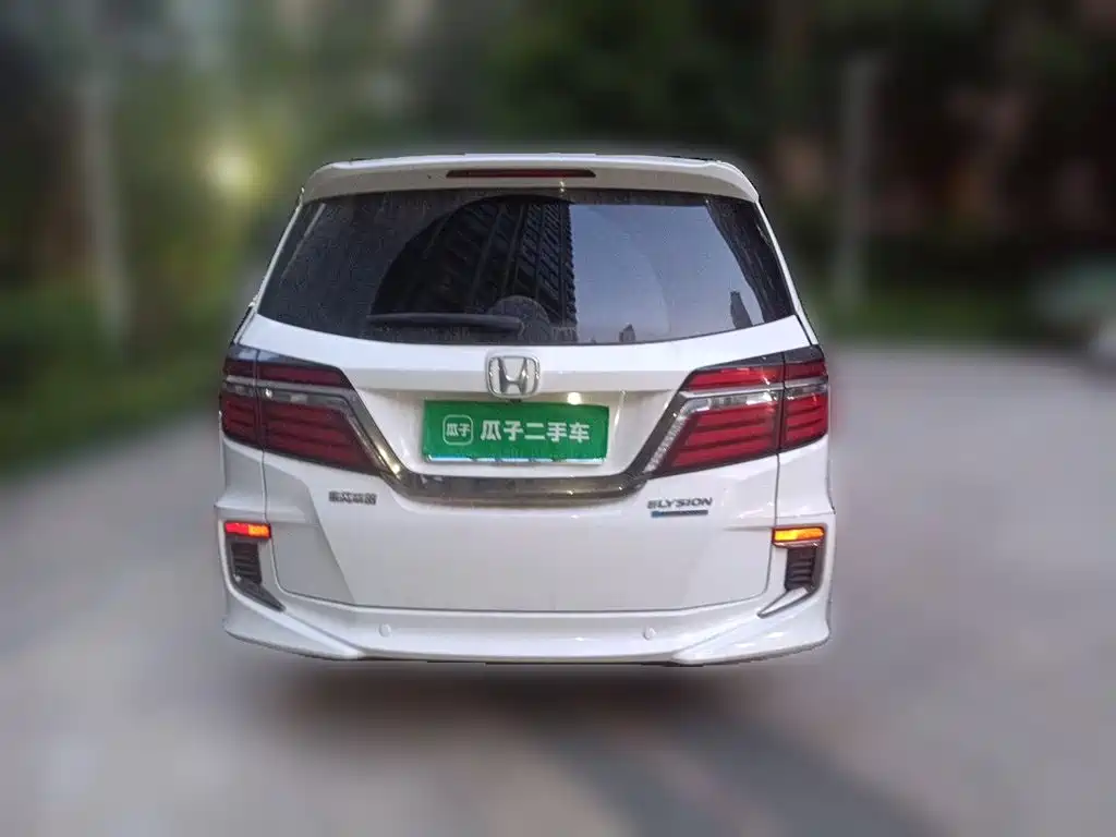 Honda Elysion — миниатюра 5