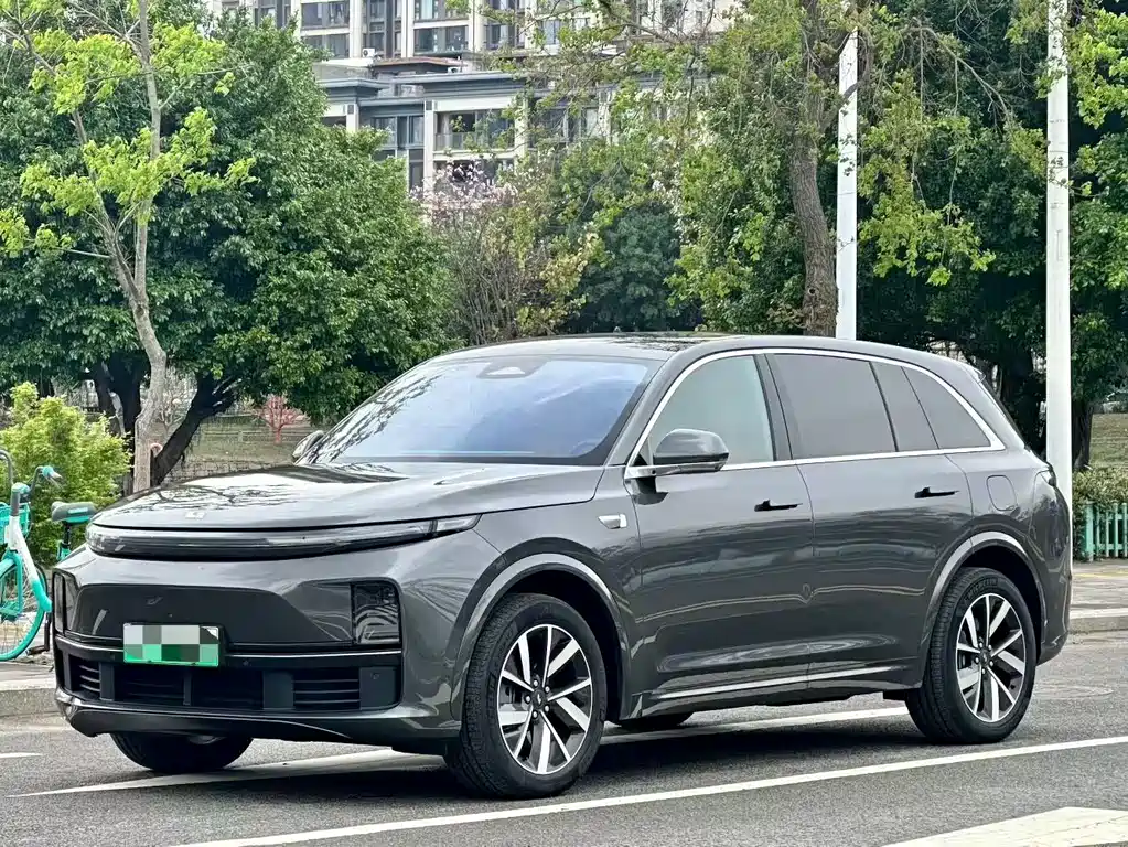 Li Auto Li L7 2023