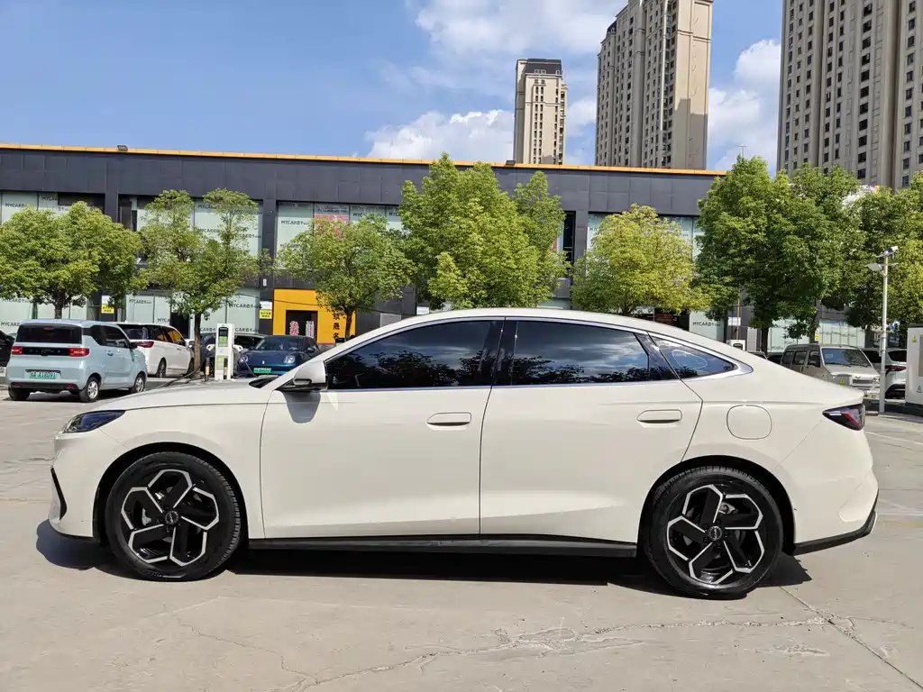 BYD Seal 06 — миниатюра 4