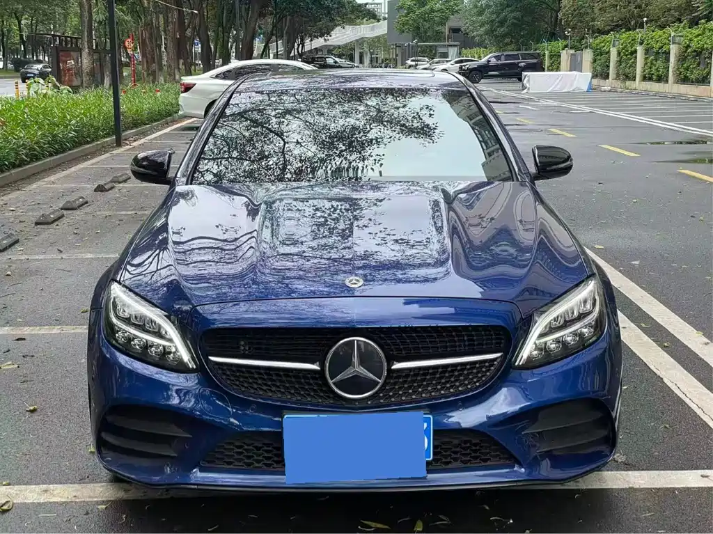 Mercedes-Benz C-Class 2021