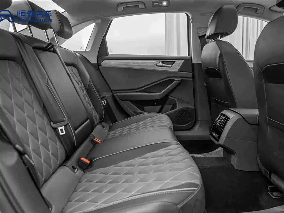 Volkswagen Sagitar — миниатюра 16