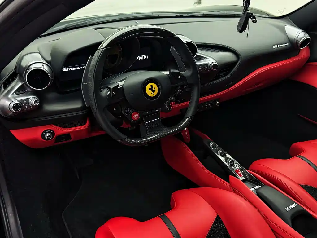 Ferrari F8 — миниатюра 12