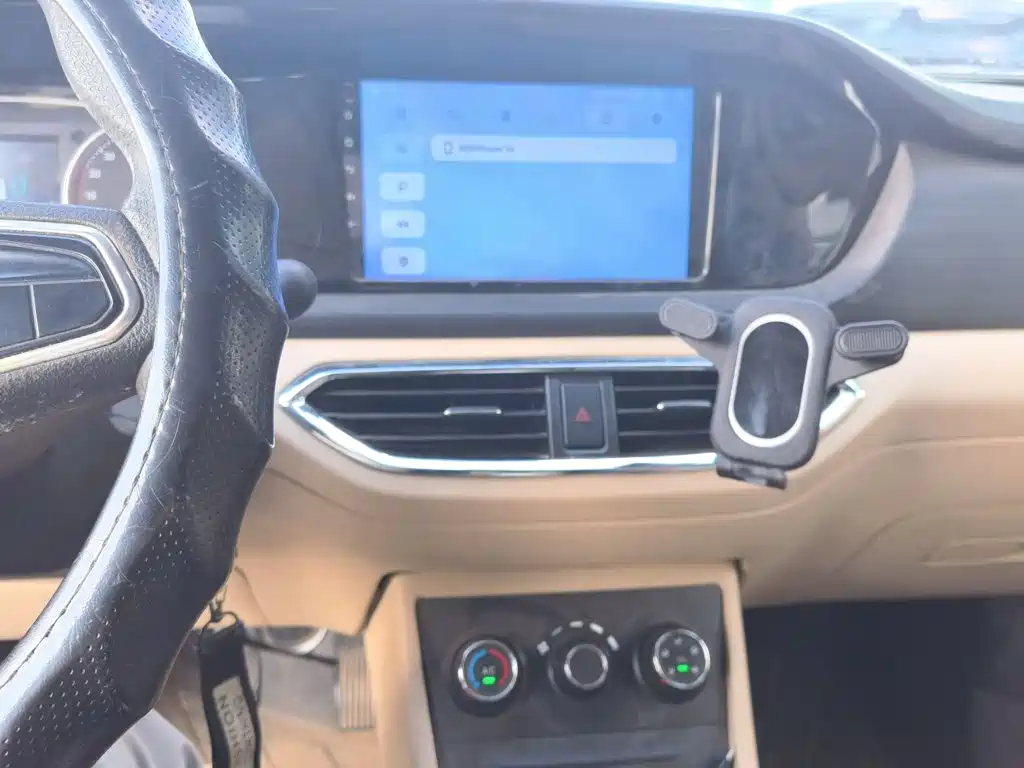 Kuayue Kuayue Star V7 EV — миниатюра 14