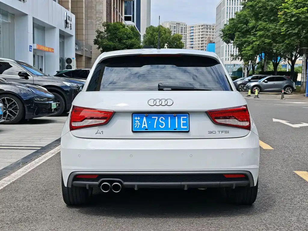Audi A1 2016 30 TFSI Sportback S Line Sport
