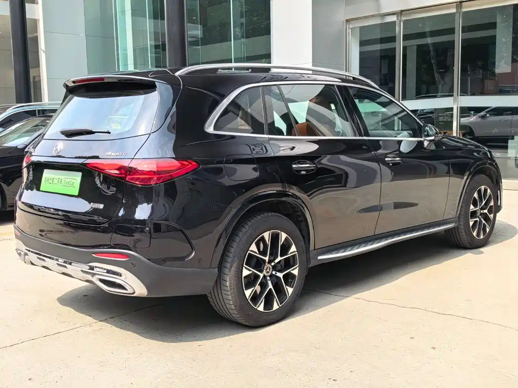Mercedes-Benz GLC New Energy — миниатюра 10