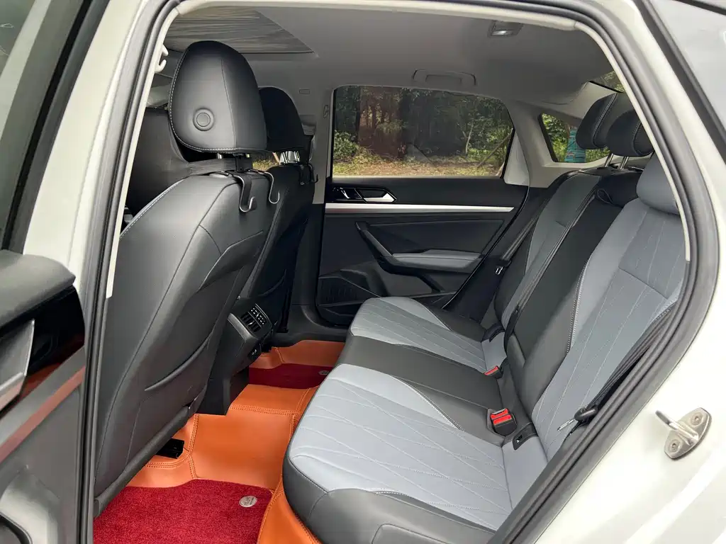 Volkswagen Lavida — миниатюра 7