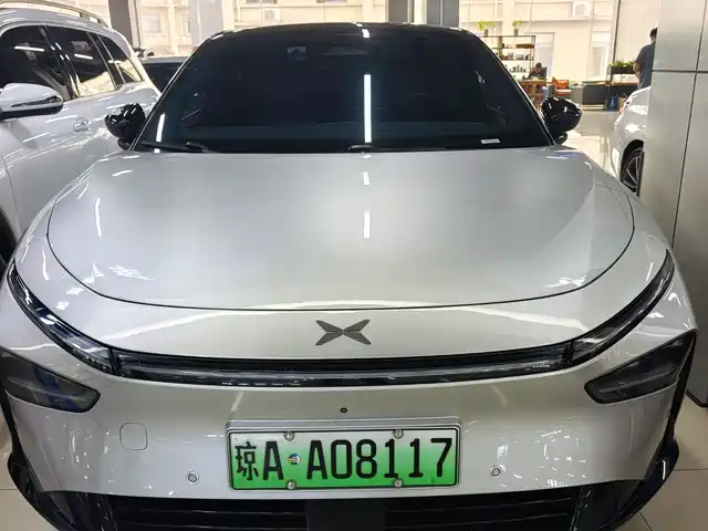 2025 Xpeng P7