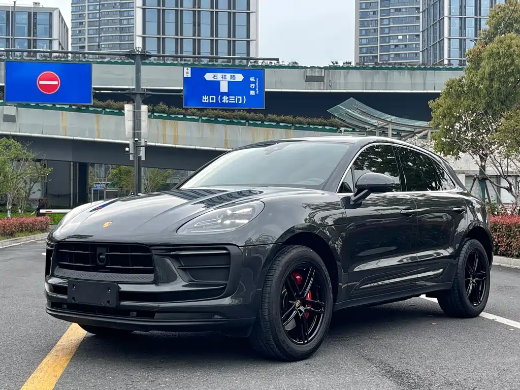 Porsche Macan 2024