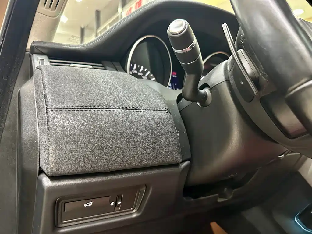 Land Rover Evoque (Import) — миниатюра 16