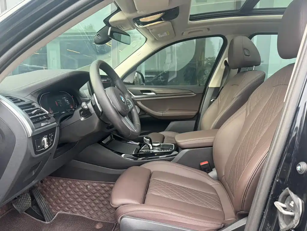 BMW X3 2023 xDrive30i Lead M