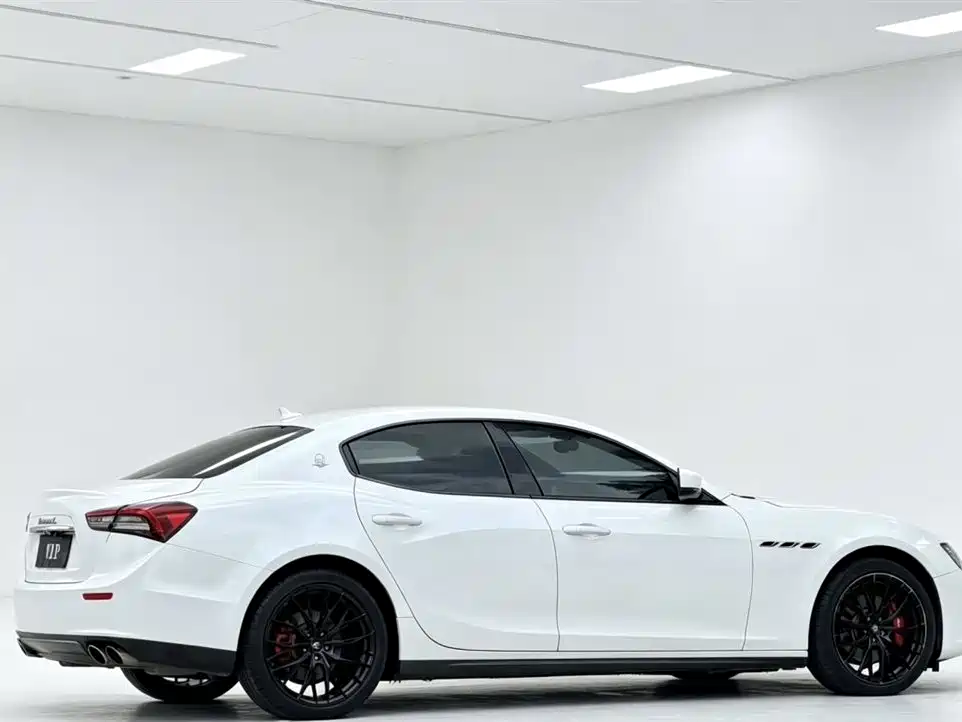 Maserati Ghibli 2014 3.0T Standard