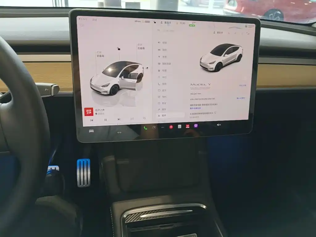 Tesla Model Y — фотографии объявления, Фото 13