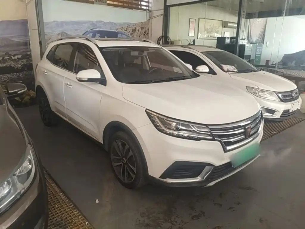 Roewe RX3 — миниатюра 4