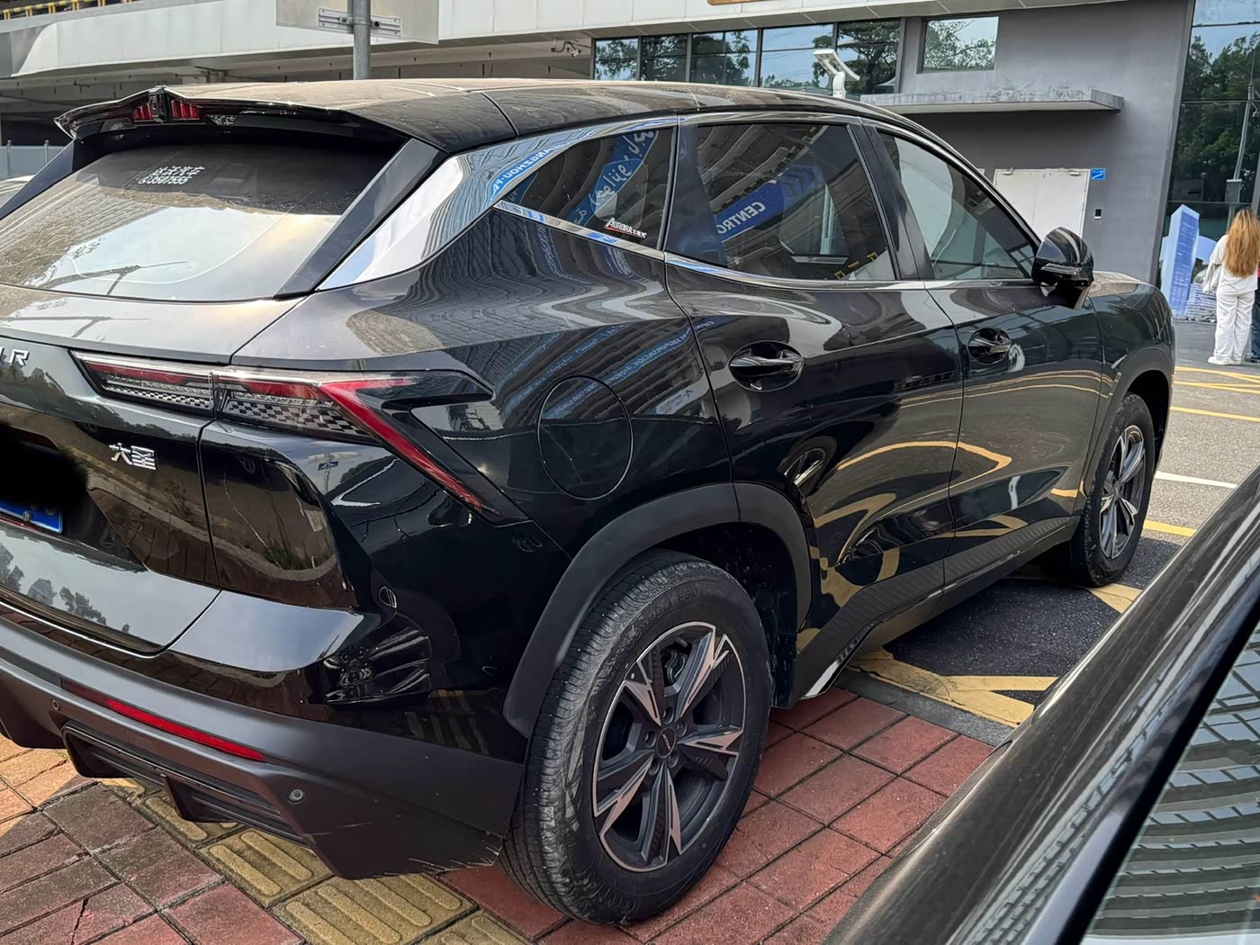 Jetour Jetour Dasheng 1.5 л 2024 г. Чёрный, пробег 25800 км