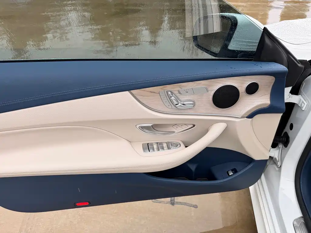 Mercedes-Benz E-Class (Import) — миниатюра 6