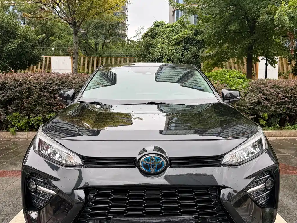 Toyota Wildlander — миниатюра 5