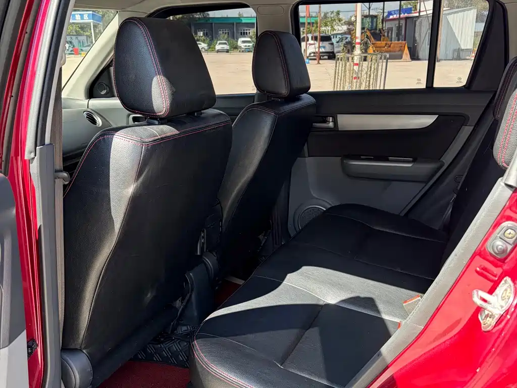 Suzuki Swift — миниатюра 6