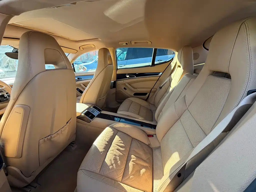 Porsche Panamera 2010 Panamera 3.6L
