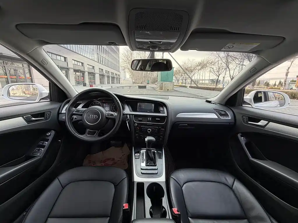 Audi A4L — миниатюра 12