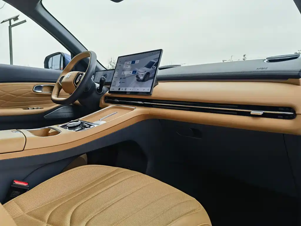 GEELY GALAXY GALAXY STARSHIP 7 EM I