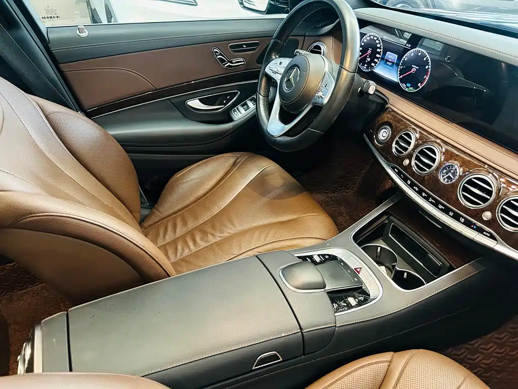 Mercedes-Benz S-Class — миниатюра 10