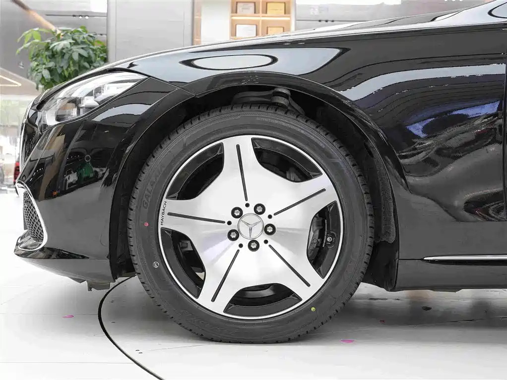 Mercedes-Benz S-Class — миниатюра 22