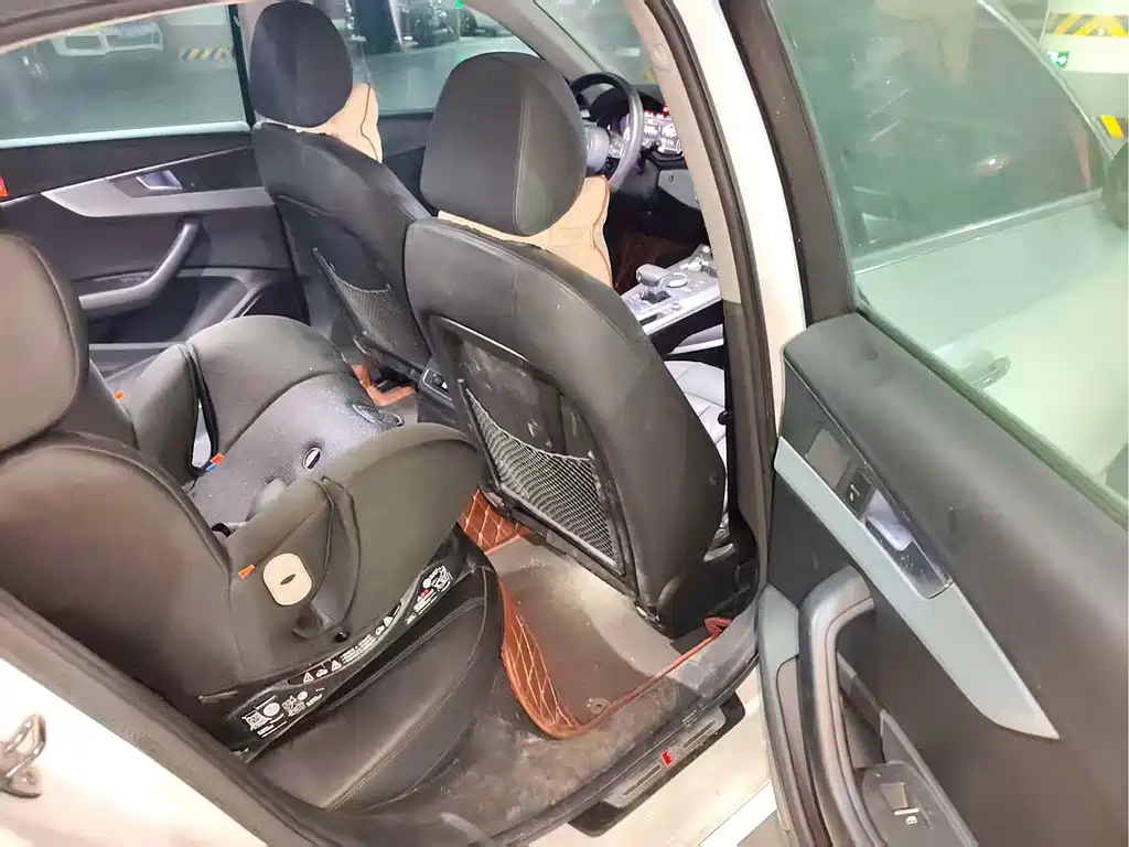 Audi A4L 2017 45 TFSI quattro Sport