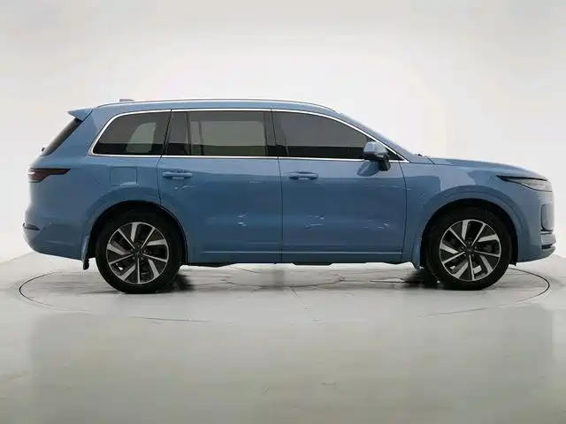 Li Auto ONE 2021 6 мест