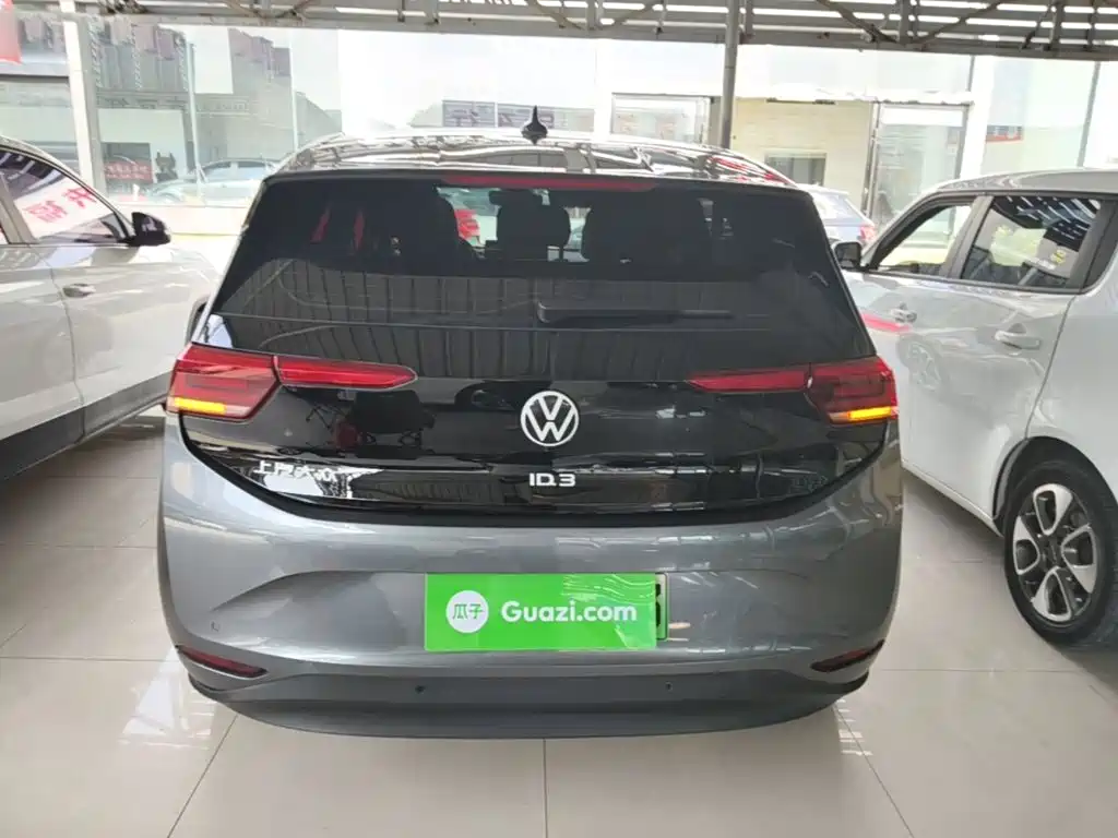 Volkswagen ID.3 — миниатюра 6