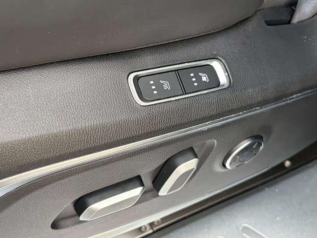 Maxus G90 — миниатюра 10