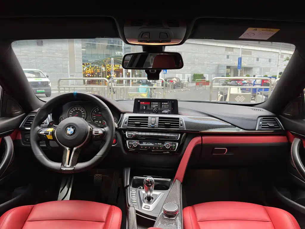 BMW M4 2019 M4