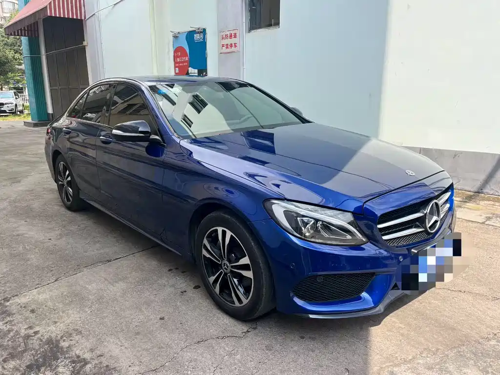 Mercedes-Benz C-Class 2018